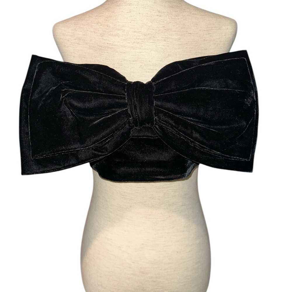 Forever 21 Black Velvet Bow Crop Top
